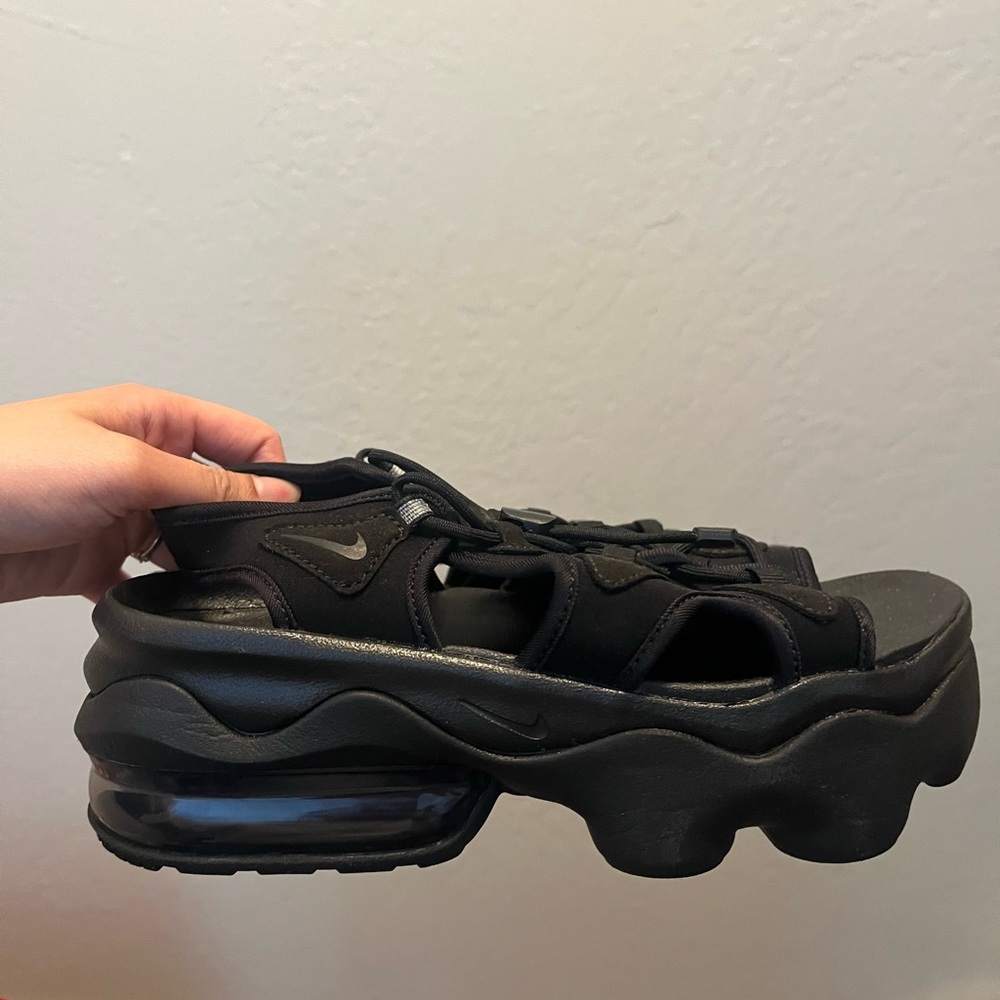 NIKE AIR MAX KOKO SANDALS black